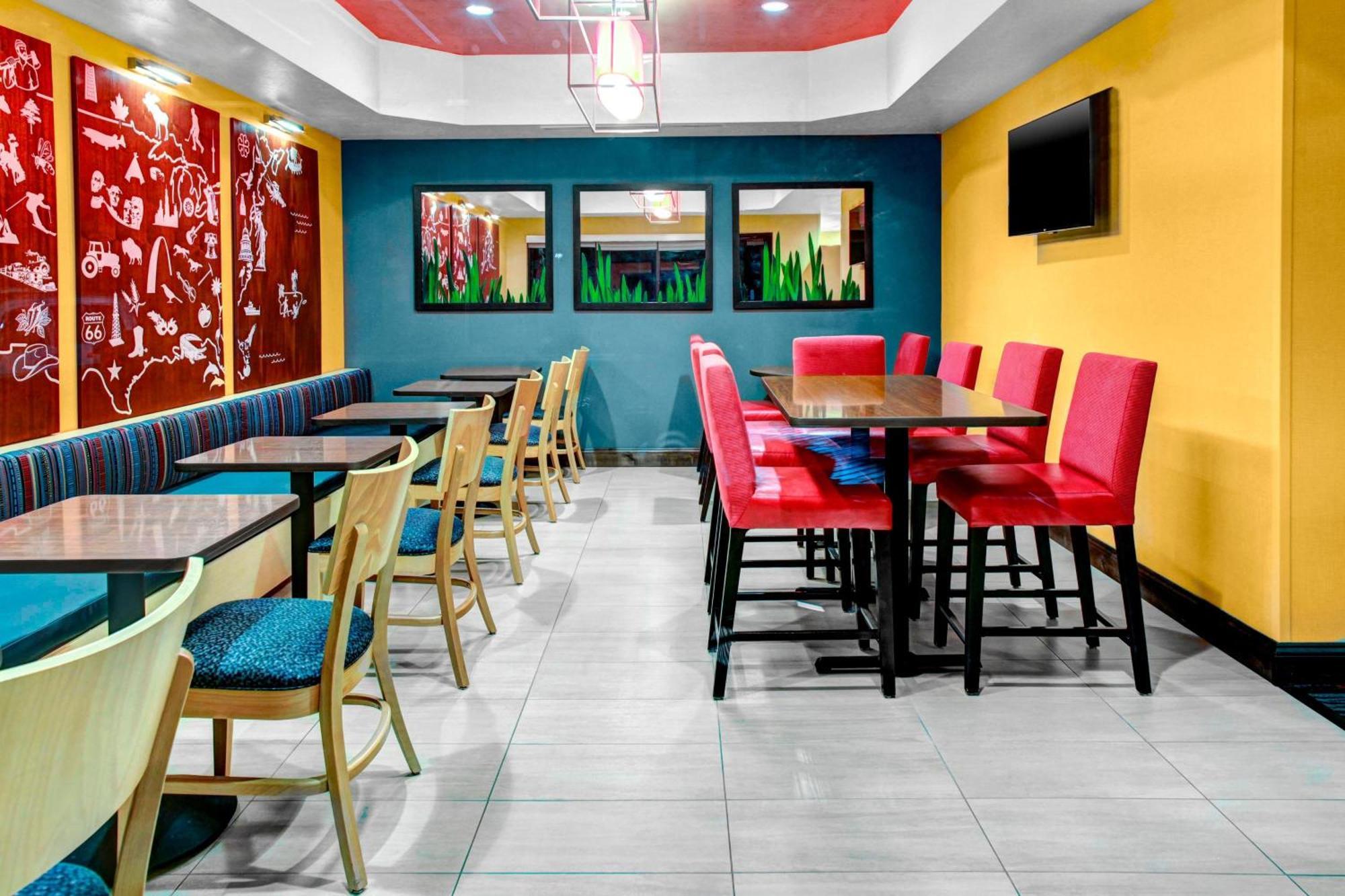 Towneplace Suites By Marriott Bakersfield West Exterior foto
