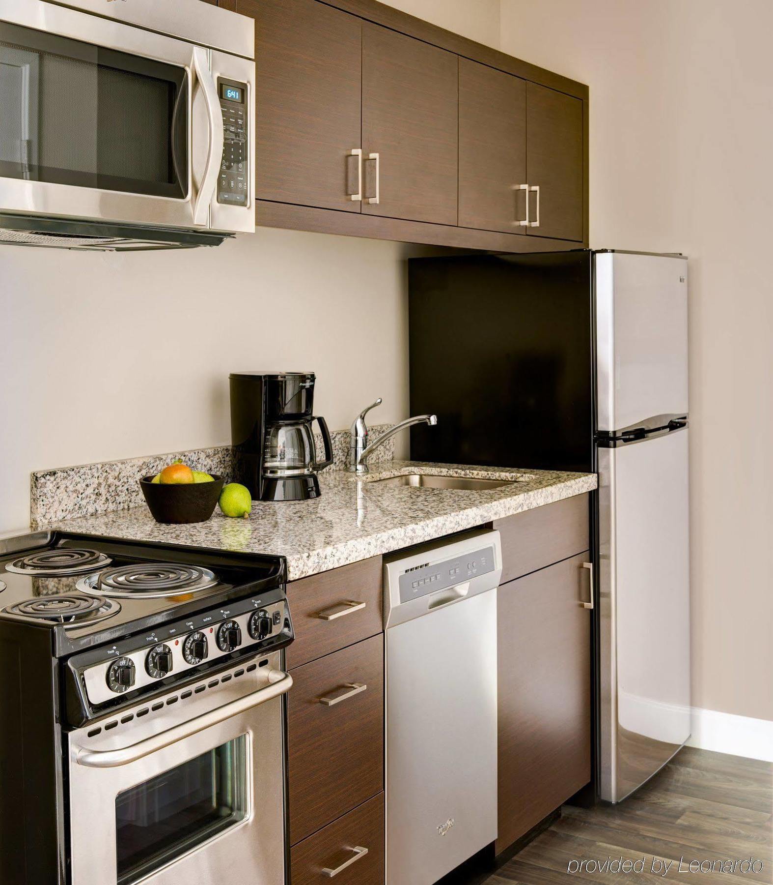 Towneplace Suites By Marriott Bakersfield West Exterior foto